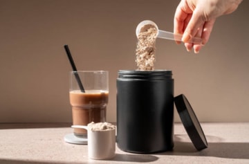 Popular supplement raises bowel cancer risk, expert warns
