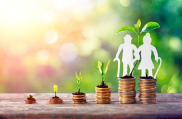 Super savings surge by 10 per cent despite global uncertainty