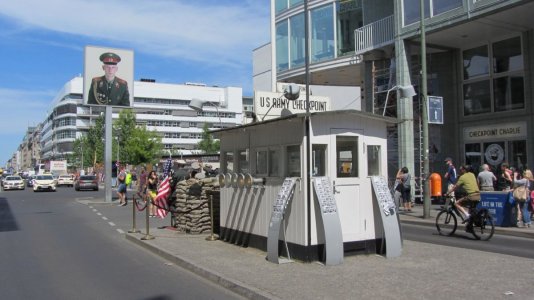 Checkpoint Charlie.JPG