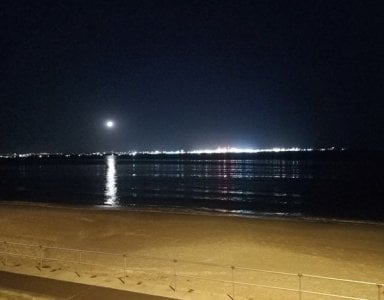 Moon over Botany Bay1.jpg