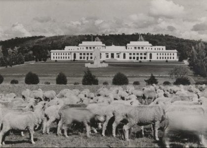 Old Canberra 2.jpg