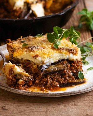 Greek-Moussaka_3-re-edited.jpg