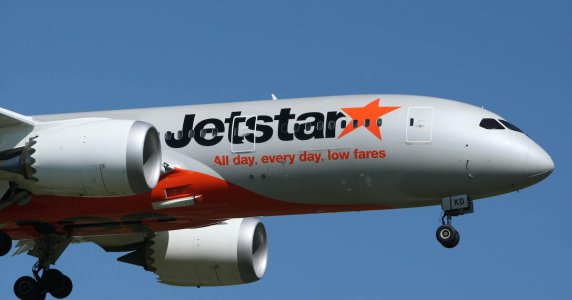 jetstar1.jpg