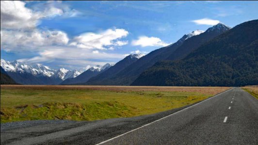 Eglinton Valley_Road to Milford_NZa.jpg