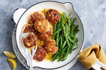 compressed-buttered-lemon-chicken-rissoles-172828-2.jpeg