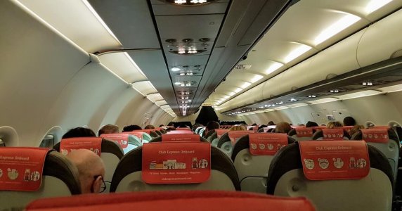 plane1.jpg