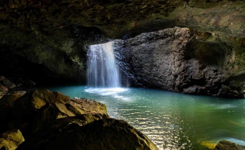 Natural Bridge Falls (Copy).jpg