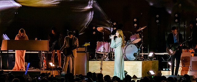 Florence_and_the_Machine.jpg