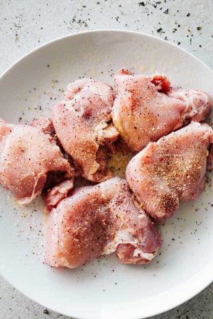 Stove-Top-Chicken-Thighs-2.jpg