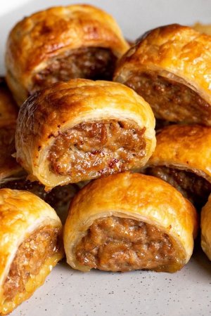 French onion sausage rolls.jpeg.jpg