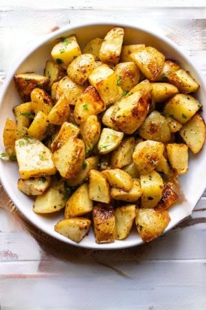 roasted-mediterranean-potatoes-lemon-garlic-12.jpg