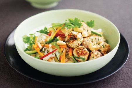 coriander-chicken-balls-with-rice-noodle-salad-3539-1.jpeg