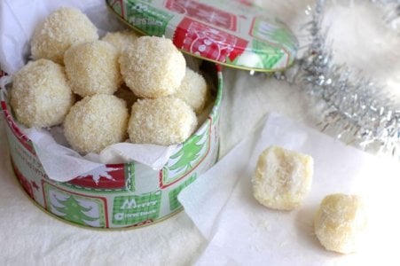 1980-no-bake-coconut-snowballs-953713-1.jpg