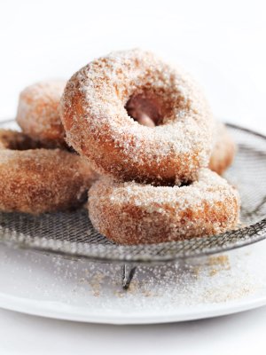 Cinnamon_doughnuts.jpg