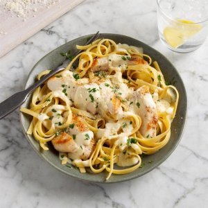 Easy-Chicken-Alfredo_EXPS_FT21_264237_F_0602_1.jpg