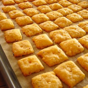 Melt-in-your-mouth Homemade Cheese Crackers!.jpeg