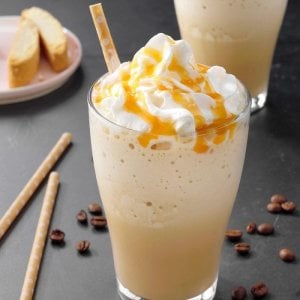 Caramel-Frappuccino_EXPS_TOHcomDC23_51675_P2_MD_07_26_10b-1.jpg