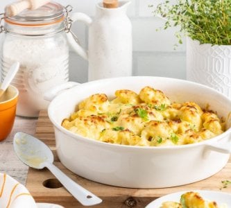 Cauliflower-Cheese-PORTRAIT-Low-Res__FillWzYyMCw1NjBd.jpg