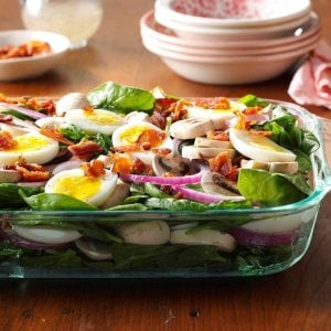 Grandma-s-Spinach-Salad_EXPS_SDDJ17_34135_D08_05_3b.jpg