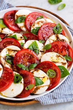 caprese-salad-5-1024x1536.jpg