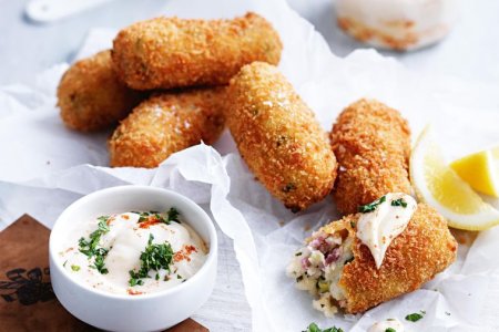 pea-and-ham-croquettes-with-fiery-aioli-13945-1.jpg