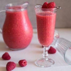 raspberry-slushie-image-3-1-of-1-320x320.jpg