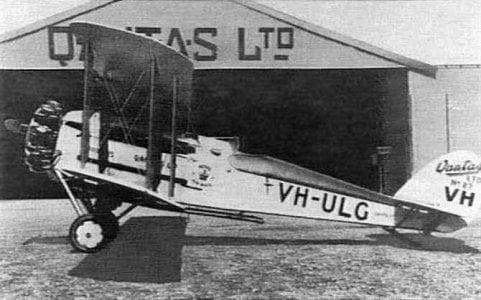 Qantas-1922.jpeg