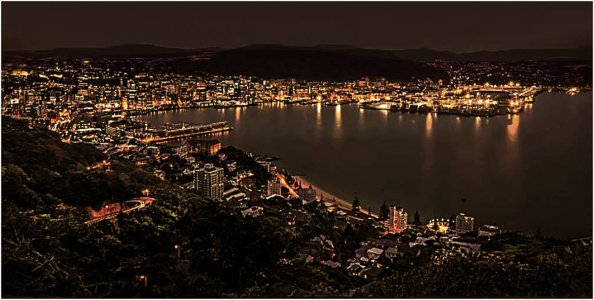 Wellington from Mt Vic_a.jpg