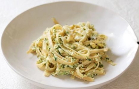 cheap-and-easy-spinach-and-ricotta-pasta-952011-2-2.jpg