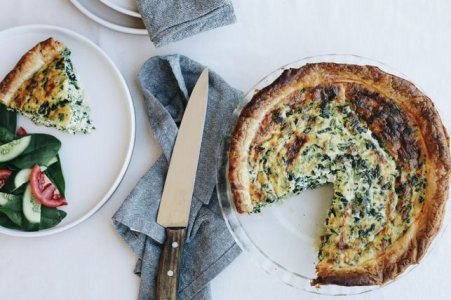 spinach-and-ricotta-quiche-950499-1.jpg