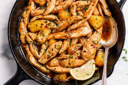 Garlic-Butter-Chicken-Pineapple-Skillet.jpg