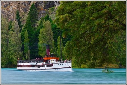 TSS Earnslaw approaching Walter Peak Station Lake Wakatipu NZ 2013 copy.jpg