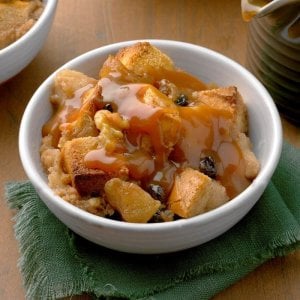 Apple-Bread-Pudding-with-Caramel-Sauce_EXPS_TOHCA20_49270_B02_13_5b-3.jpg