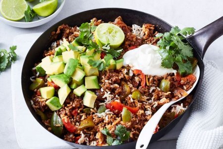 one-pot-healthy-mexican-beef-mince_2-136277-1.jpg