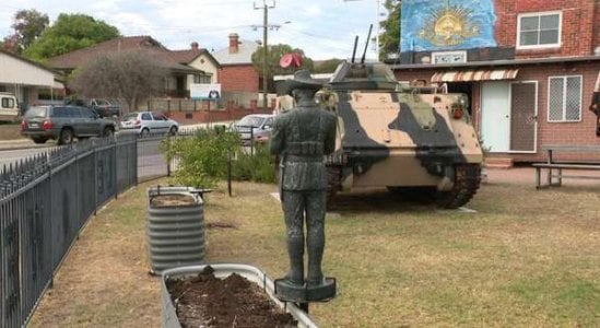compressed-Soldier Statue.jpeg