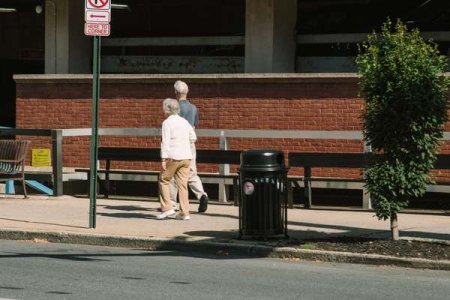 compressed-photo-1635331290028-deea2e6e78be.jpeg