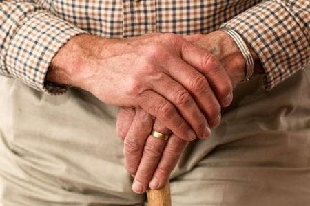 compressed-pexels-senior in aged care.jpeg compressed-pexels-senior in aged care.jpeg