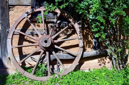 Wagon Wheel.jpeg