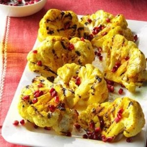 Grilled-Cauliflower-Wedges_EXPS_THCA17_193612_D05_26_6b.jpg