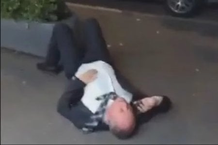BARNABY JOYCE SLEEPING.jpg