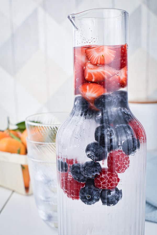 How-to-Make-Fruit-Infused-Water_6.jpg