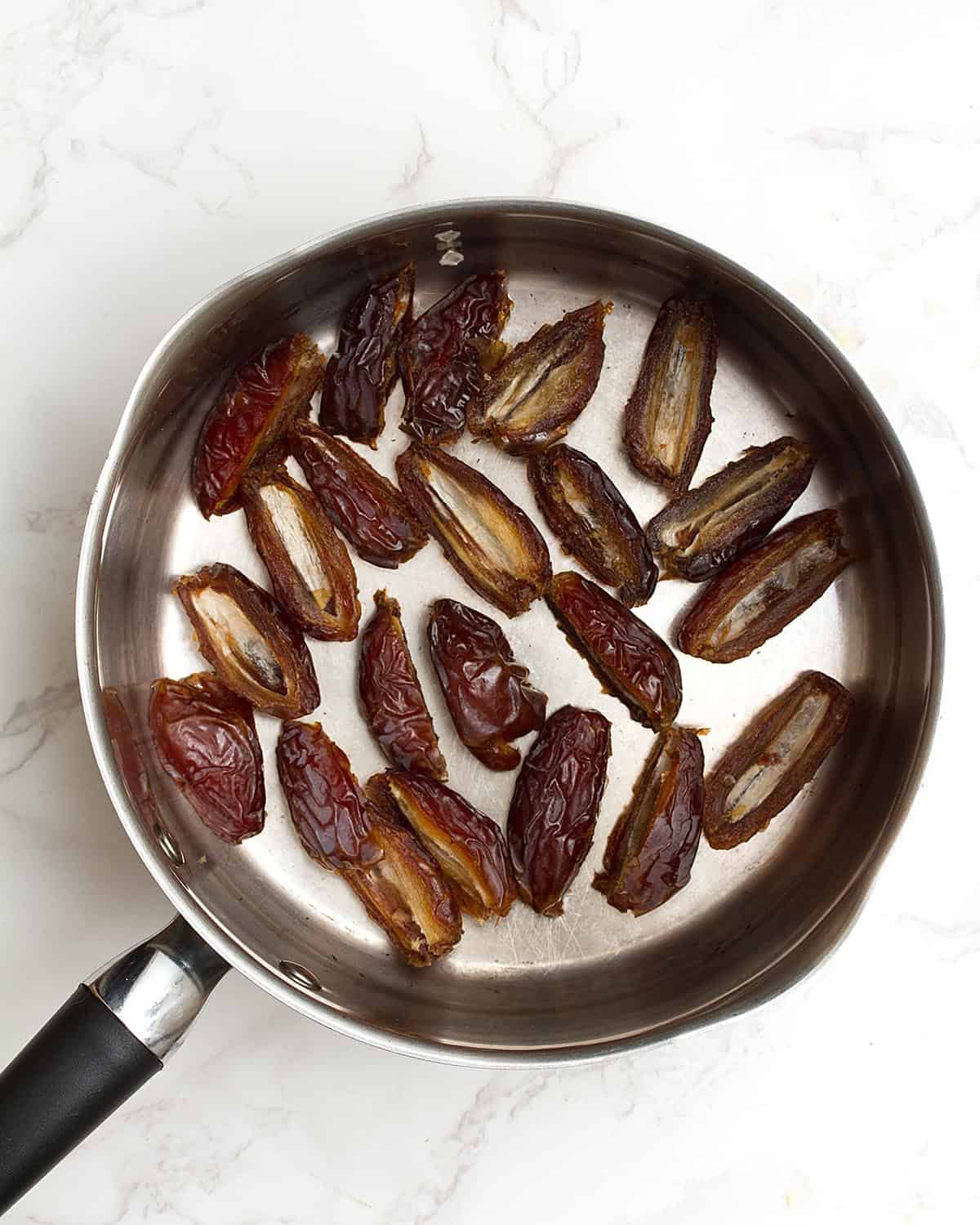 medjool dates in pan.