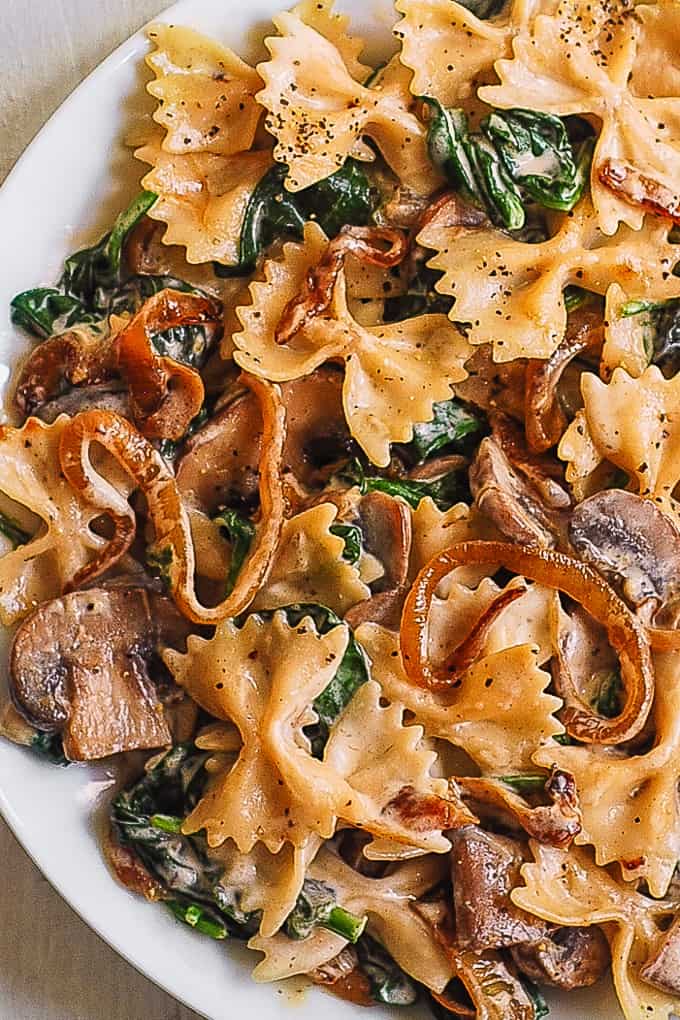 Bow Tie Pasta with Spinach, Mushrooms, Caramelized Onions