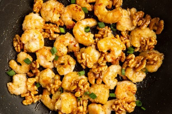 honey-walnut-shrimp-2-600x400.jpg